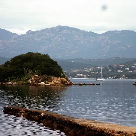 Isulella & Restaurant Hotel