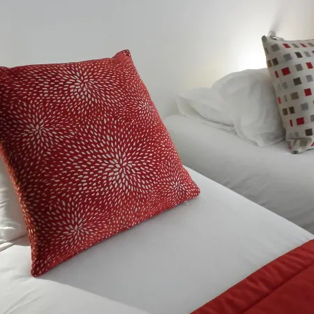 Hotel Isulella & Restaurant