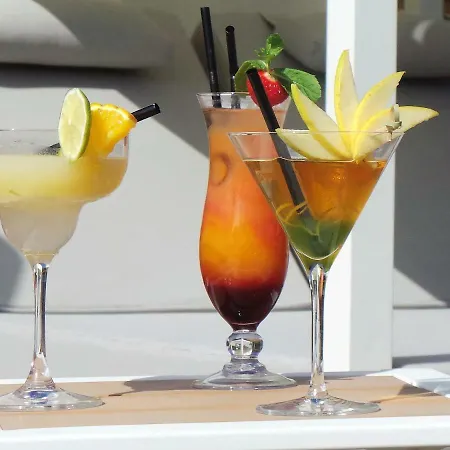 Hotel Isulella & Restaurant 4*