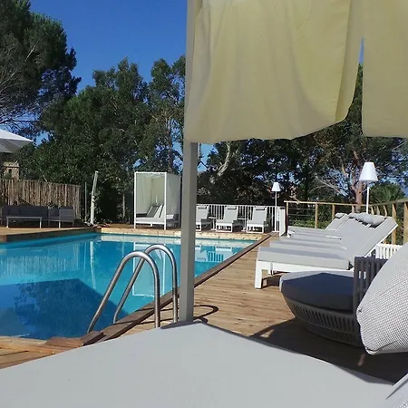 Hotel Isulella & Restaurant 4*