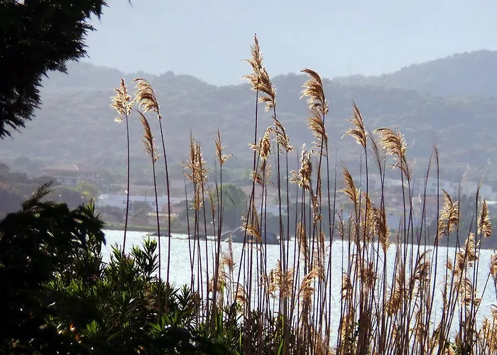 Isulella & Restaurant Hotel 4*