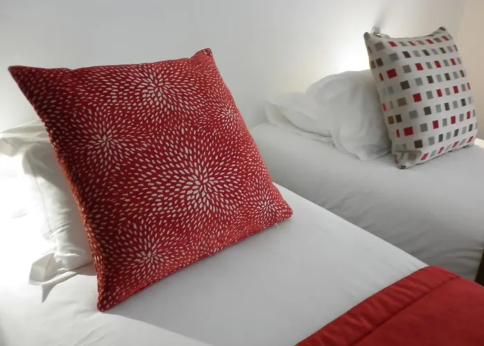 Hotel Isulella & Restaurant