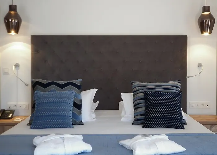 Isulella & Restaurant 4*