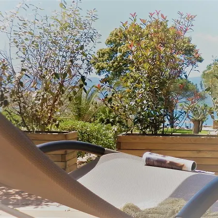 Isulella & Restaurant 4* Порто-Веккьо