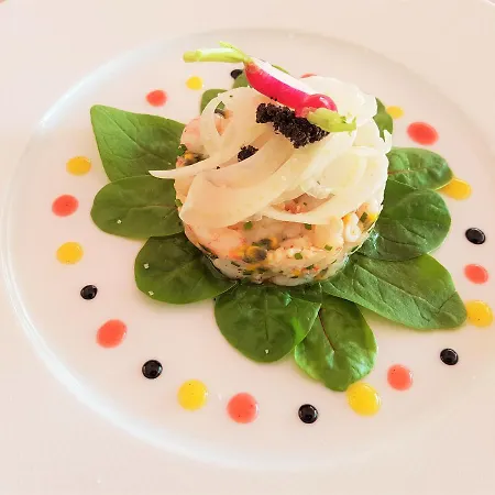 Отель Isulella & Restaurant 4*