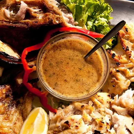 Отель Isulella & Restaurant