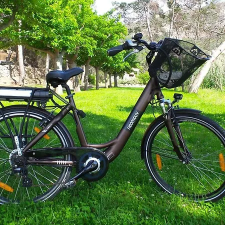 Isulella & Restaurant Porto-Vecchio (Corsica)