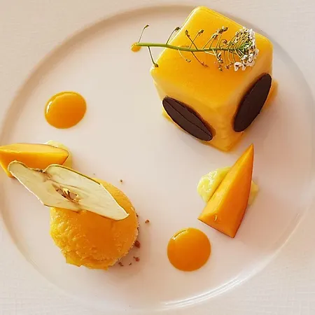 Isulella & Restaurant 4* Порто-Веккьо