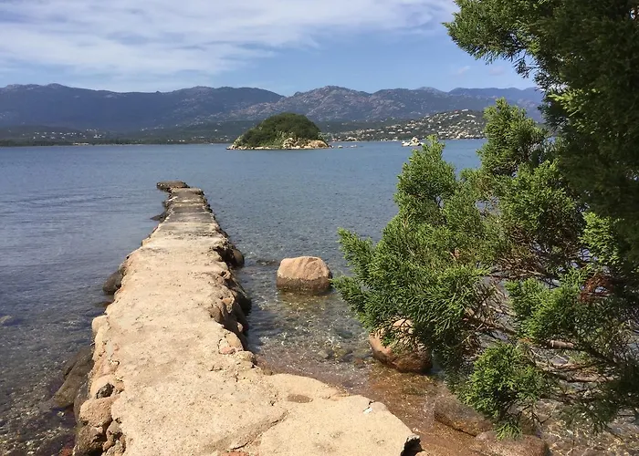 Isulella & Restaurant Porto-Vecchio (Corsica)