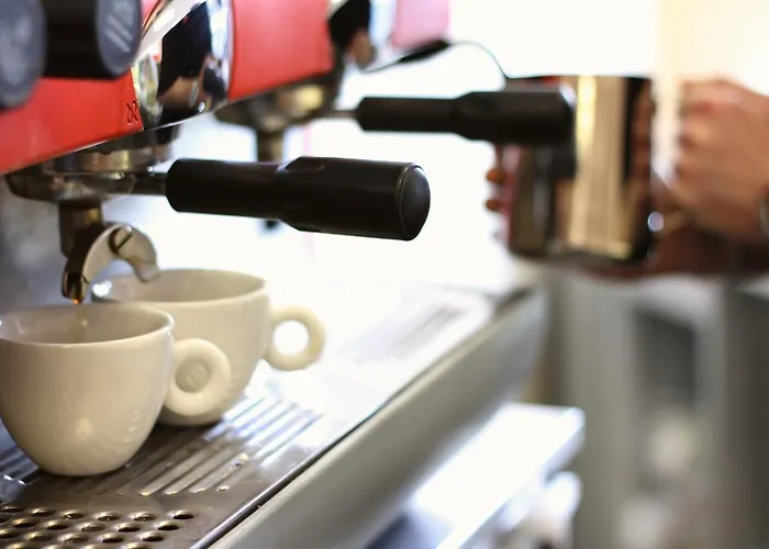 Isulella & Restaurant Hotel