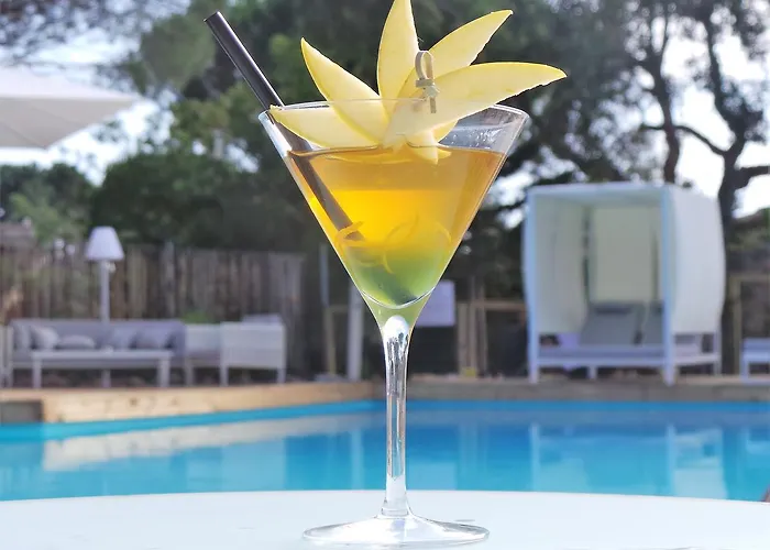 Isulella & Restaurant Hotel Porto-Vecchio (Corsica)