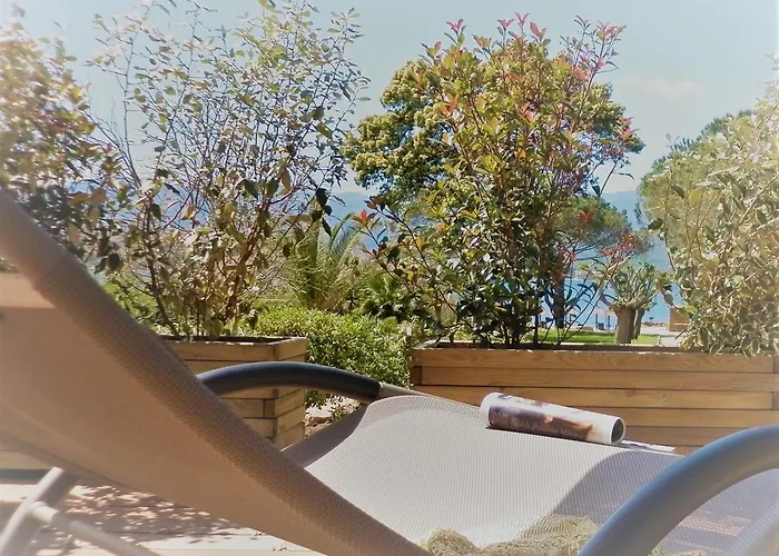 Isulella & Restaurant 4* Porto-Vecchio (Corsica)