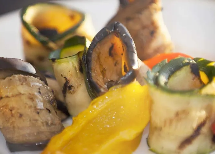 Isulella & Restaurant Hotel