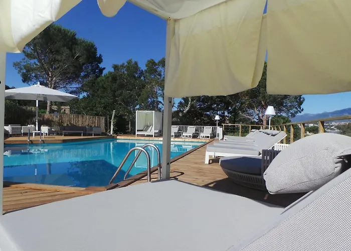 Hotel Isulella & Restaurant