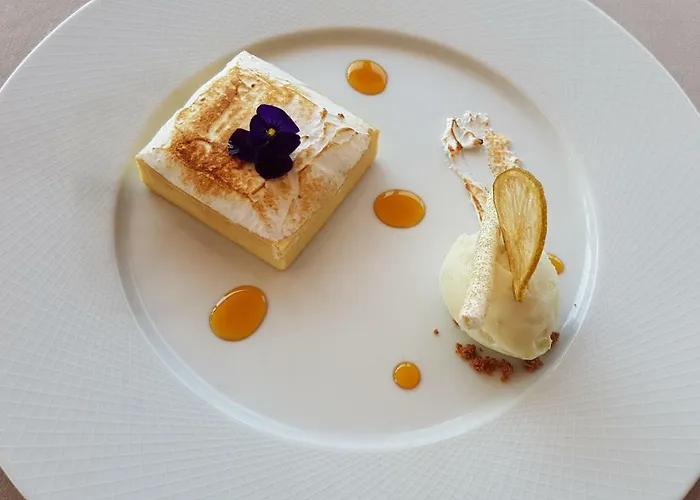 Isulella & Restaurant Hotel Porto-Vecchio (Corsica)