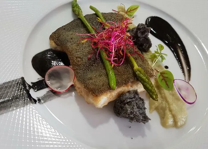 Hotel Isulella & Restaurant 4*