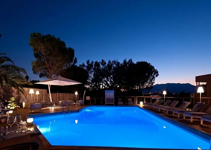 Hotel Isulella & Restaurant 4*